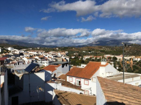 Casa Sonrisa, Guaro